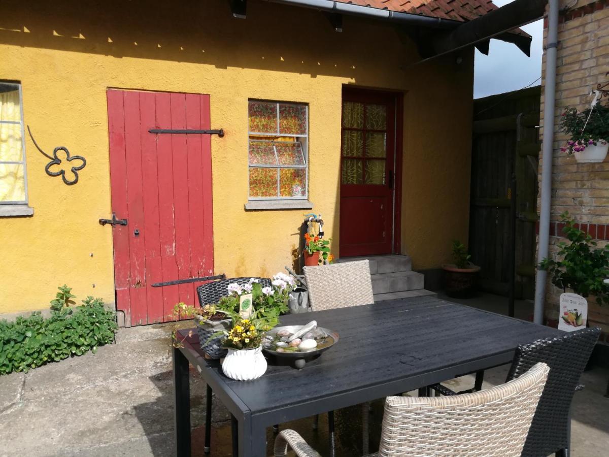 Nakednature Bed & Breakfast Borre Exterior photo